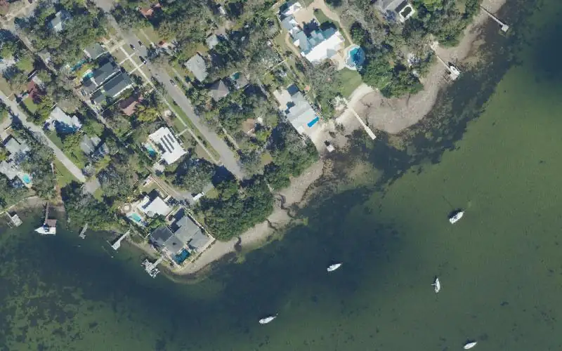 Aerial photo of the area around South Shore Park Paddlecraft Access, Pinellas County