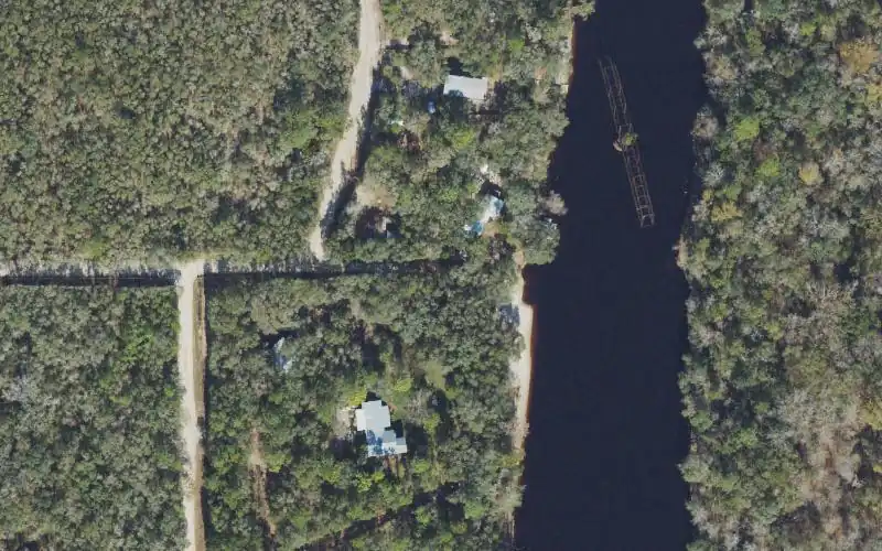 Aerial photo of the area around Tansy Road - Trestle Beach (No Parking - Not Usable), Lafayette County