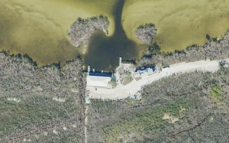 Aerial photo of the area around Tarpon Bay Explorers, Lee County