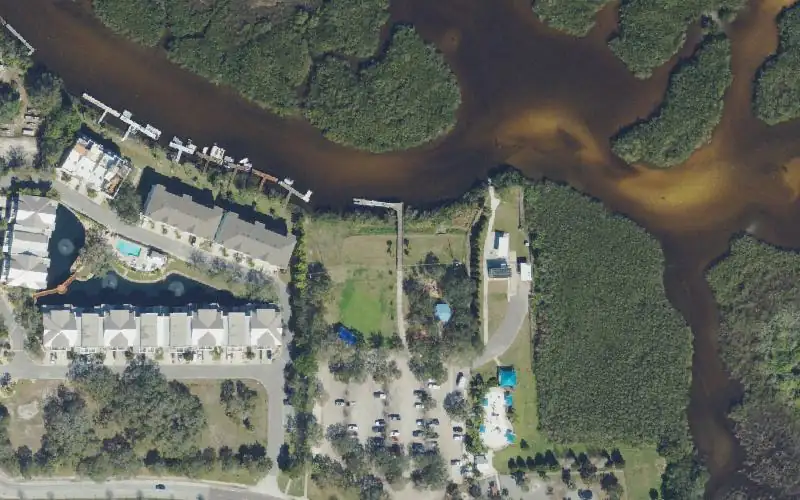 Aerial photo of the area around Tarpon Springs Canoe/Kayak Launch, Pinellas County