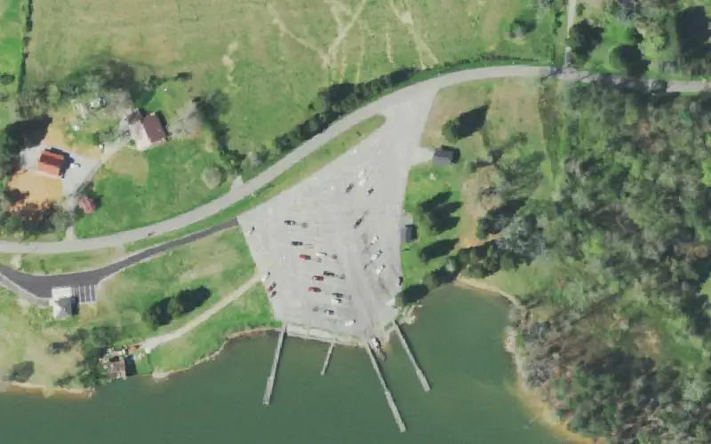 Aerial photo of the area around Tom Fuller Ramp, Roane County