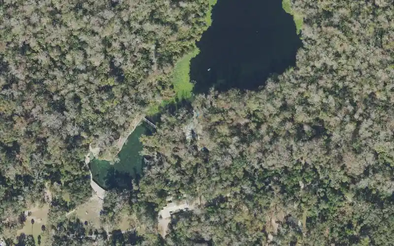 Aerial photo of the area around Wekiwa Springs State Park Canoe Launch, Orange County