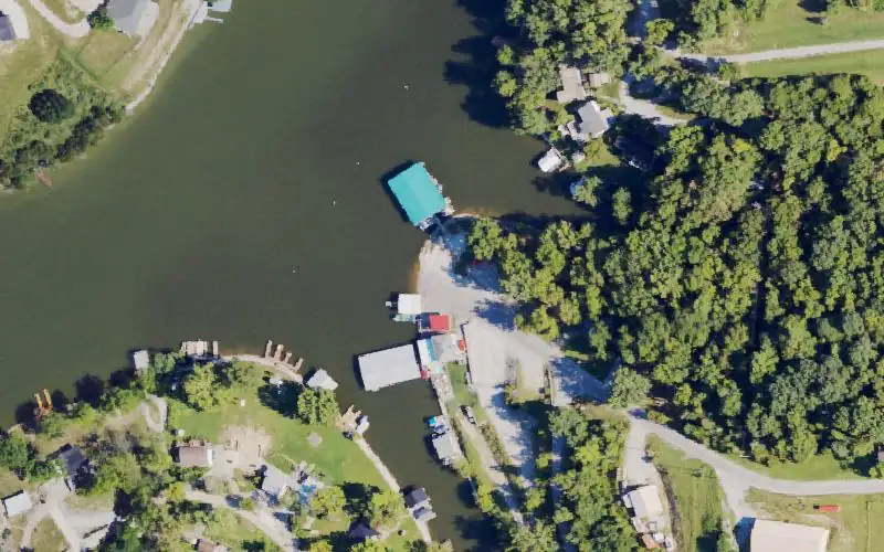 Aerial photo of the area around Williamstown Marina, Grant County